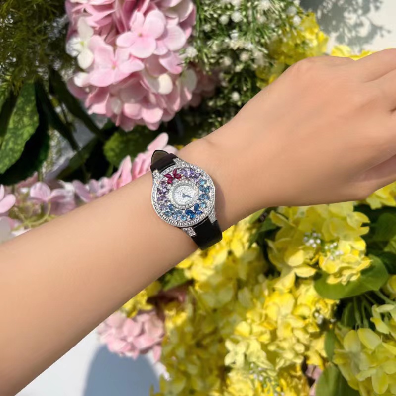 Luxury Colorful Women's Watch  - Jewels In Quartz Watches recensione e prezzo